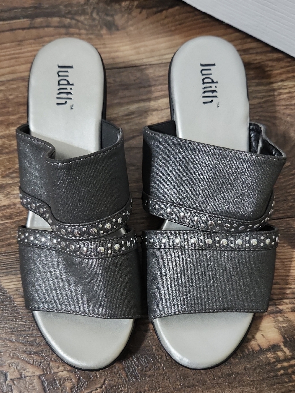 Judith Silver Metallic Slide Sandals